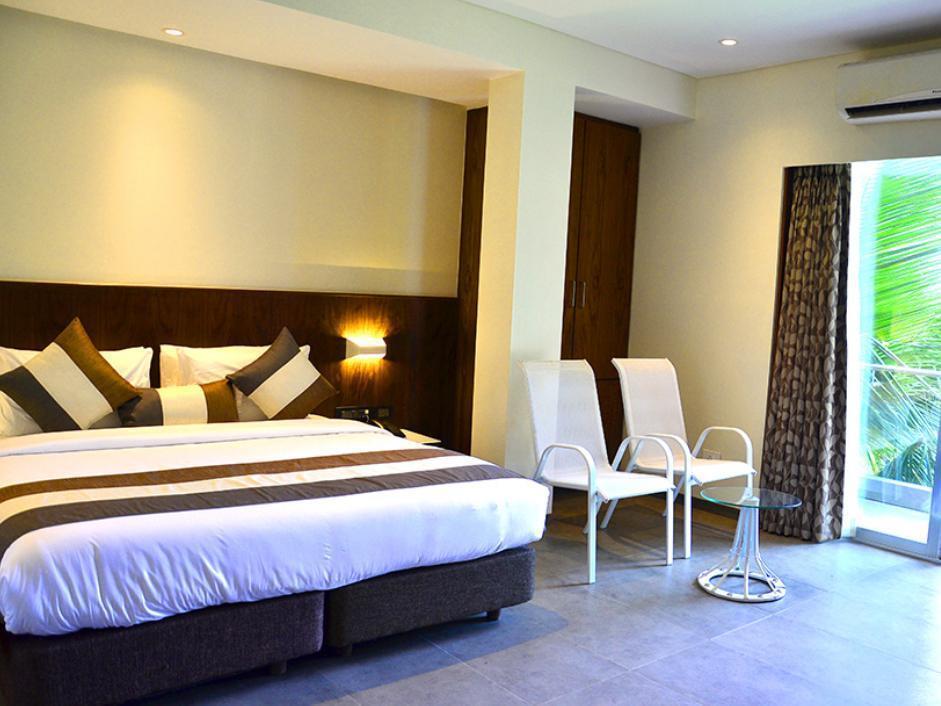 Hotel Celestiial , Кандолим Екстериор снимка